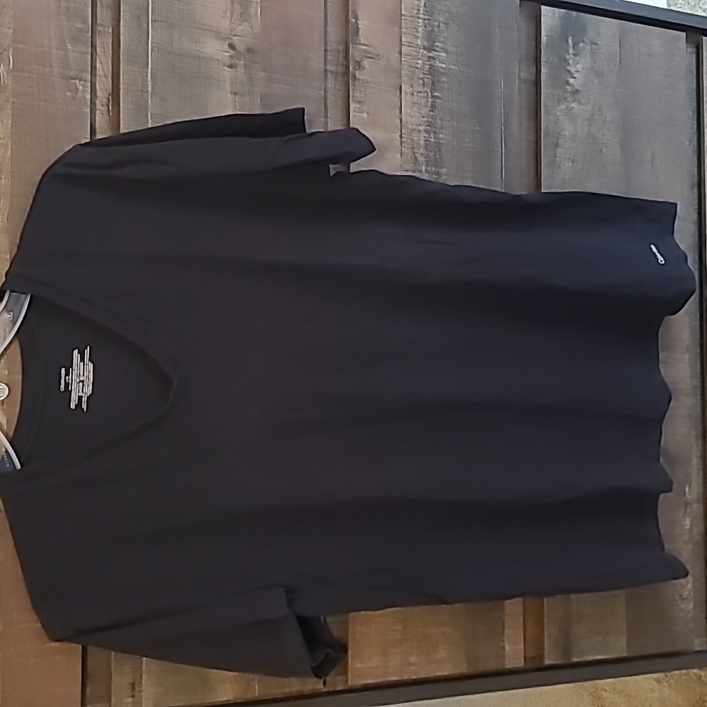 V neck tee